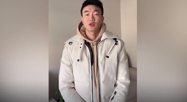 西班牙媒体《马卡报》发文分析了菲利克斯今年夏天离开马竞前，在马竞俱乐部的处境，并透露那时在马竞就已经没有人再欢迎他。